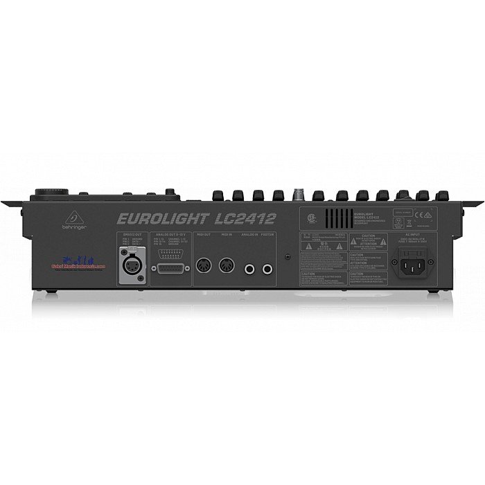 BEHRINGER DMXコントローラー　LC2412 Behringer LC2412 V2 512-Ch 24-Fader DMX Controller | Sweetwater
